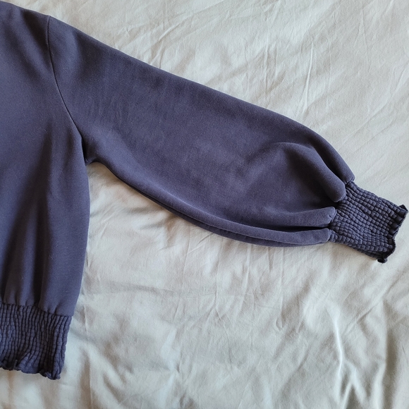 Levi's Navy Blue Balloon-Sleeve Top - Picture 7 of 11